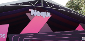 nqui