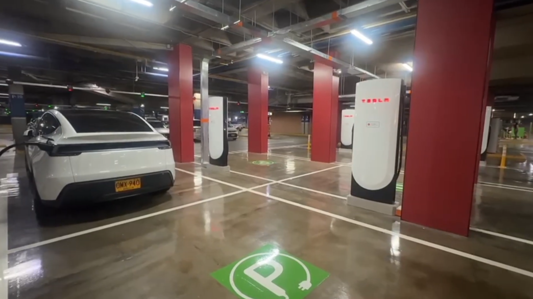 tesla unicentro